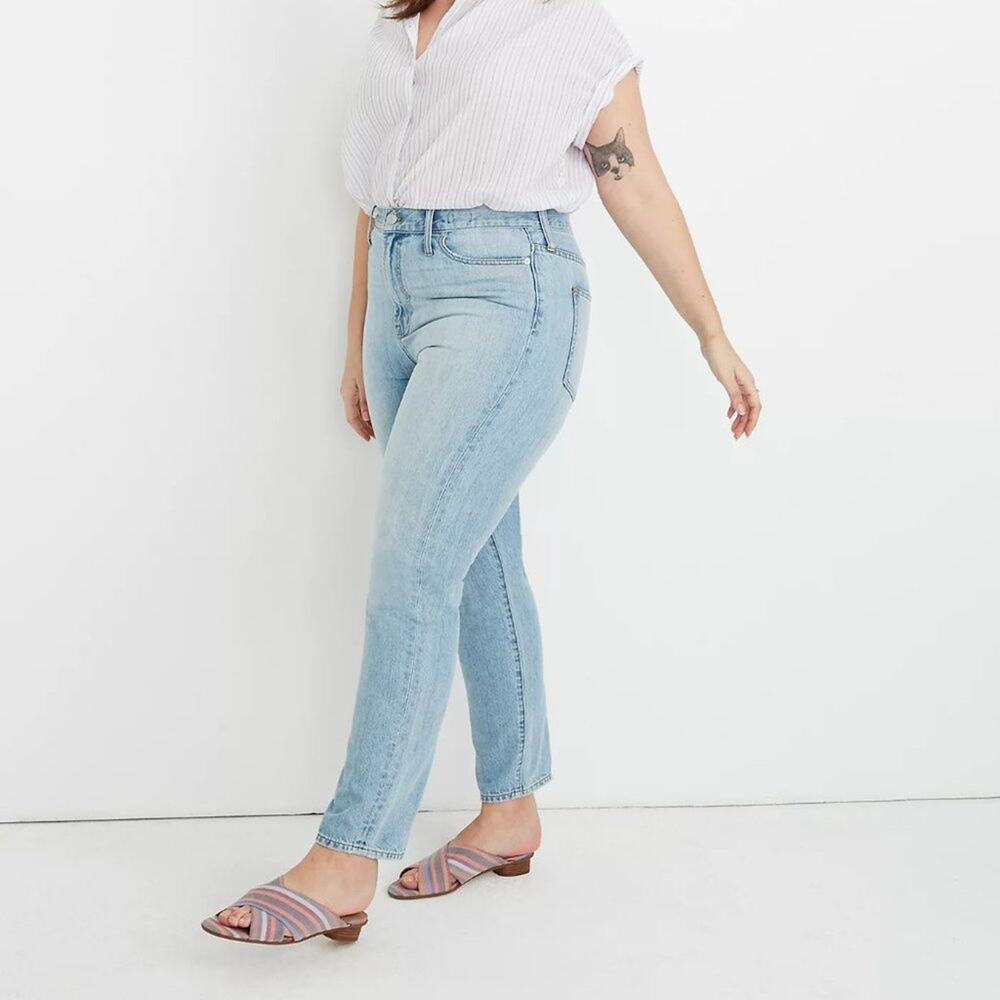 Madewell The Curvy Perfect Vintage Jean in Fitzgerald Wash Plus 35W